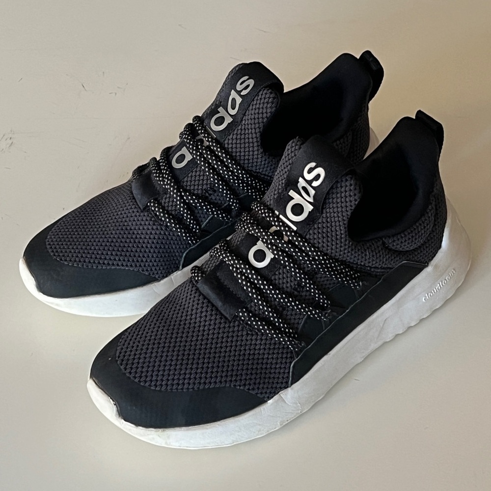Adidas Cloudfoam Kids Sneakers Running Shoes Lace-free 
Black Size 3  (35 EU)